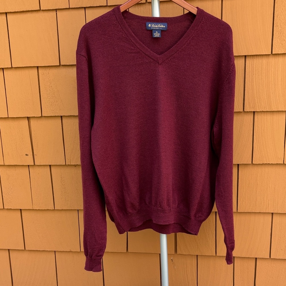 BROOKS BROTHERS | Maroon V Neck Classic Preppy Minimalist Wool Sweater | Size XL
